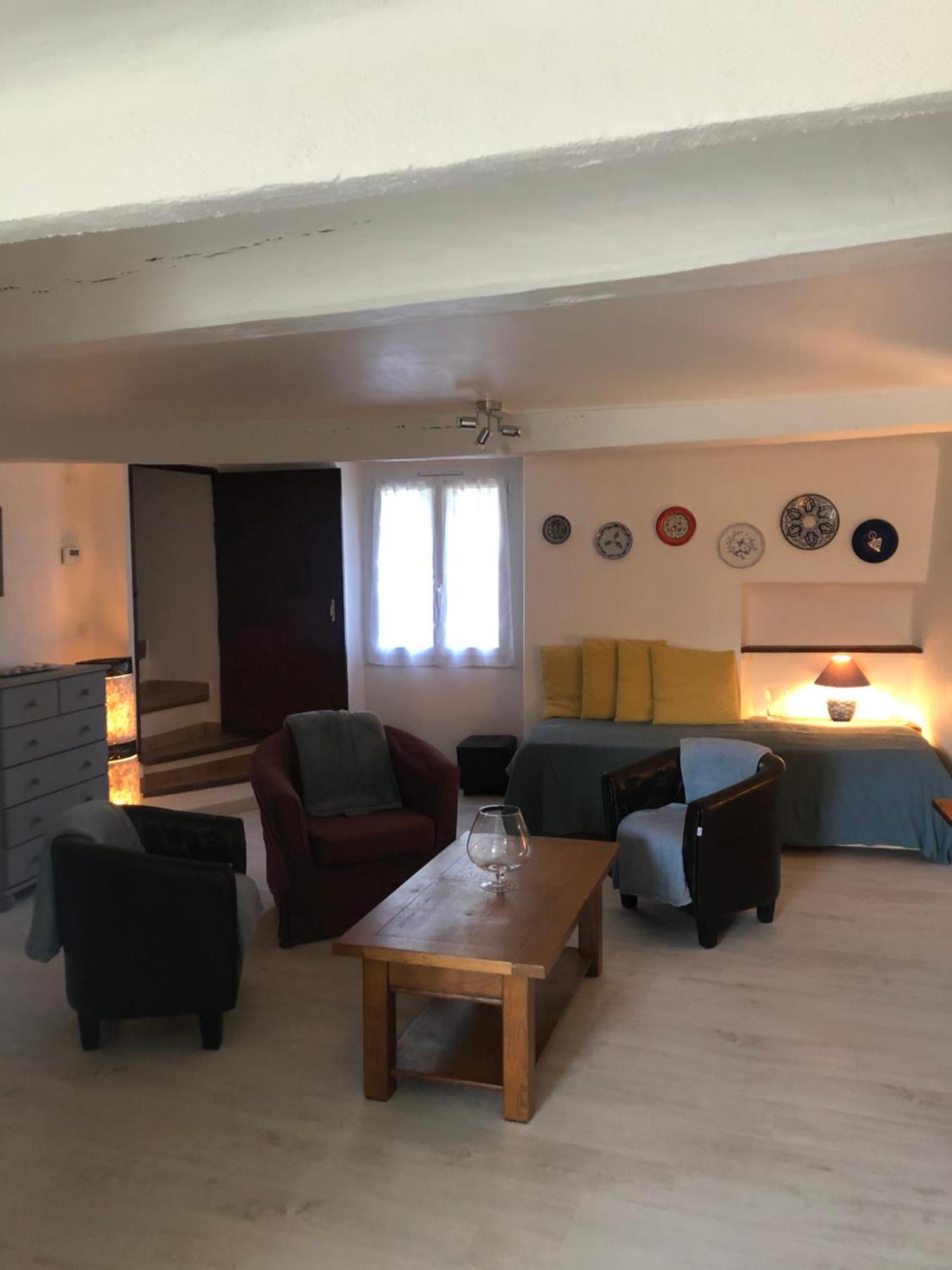 Le Petit Saint Clair Apartment Trigance Exterior photo